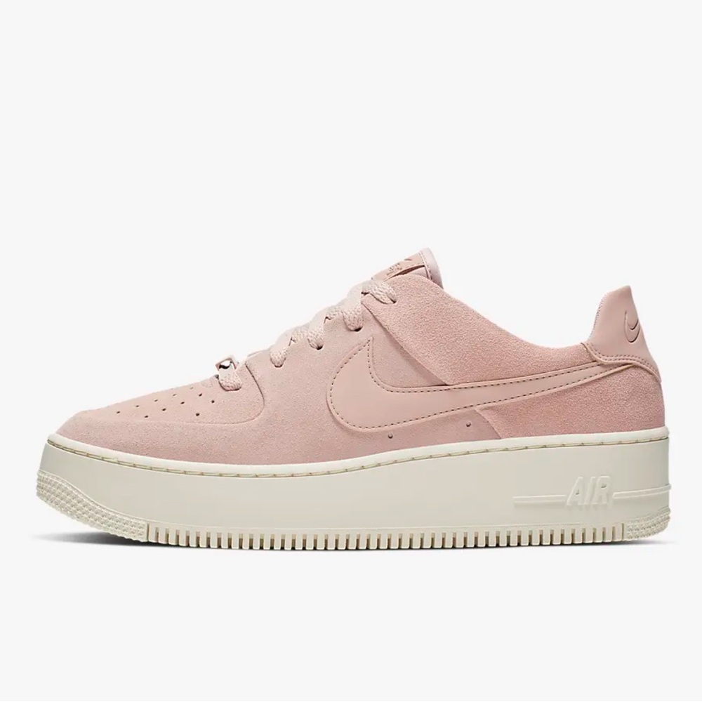 Nike Air Force 1 Sage Low